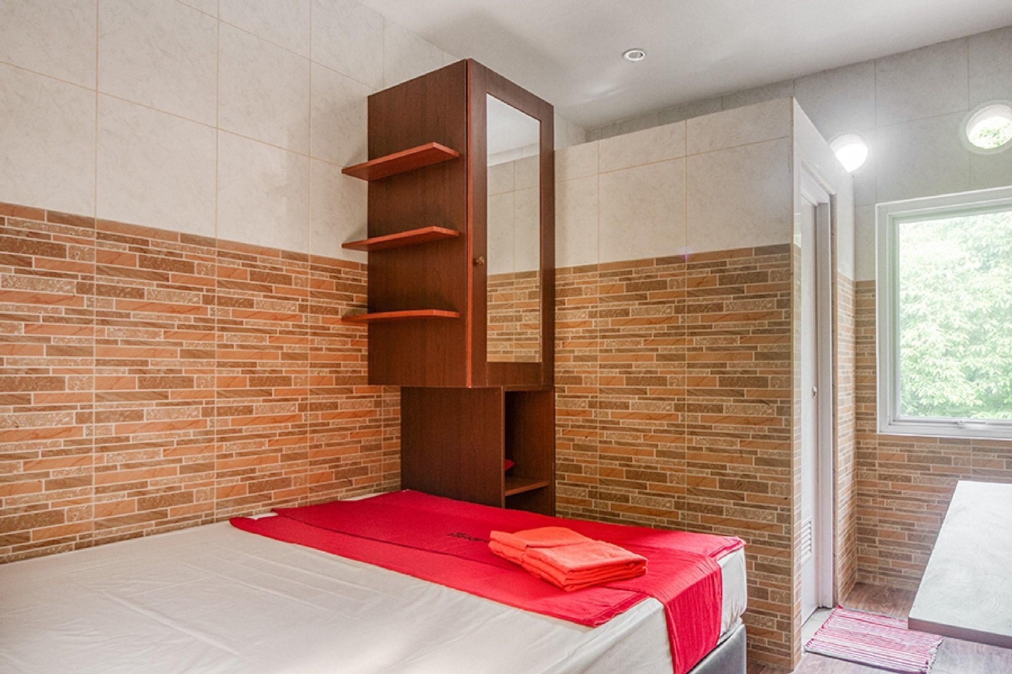 Готель Reddoorz @ Panglima Polim 2 Джакарта Екстер'єр фото